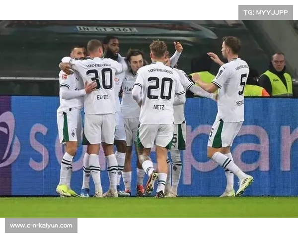 德甲保级区混战:五队分差仅三分 德甲保级区混战:五队分差仅三分